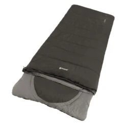 Professioneller Outdoor-Campingladen 17 Outwell Contour Midnight Black Kunstfaserschlafsack